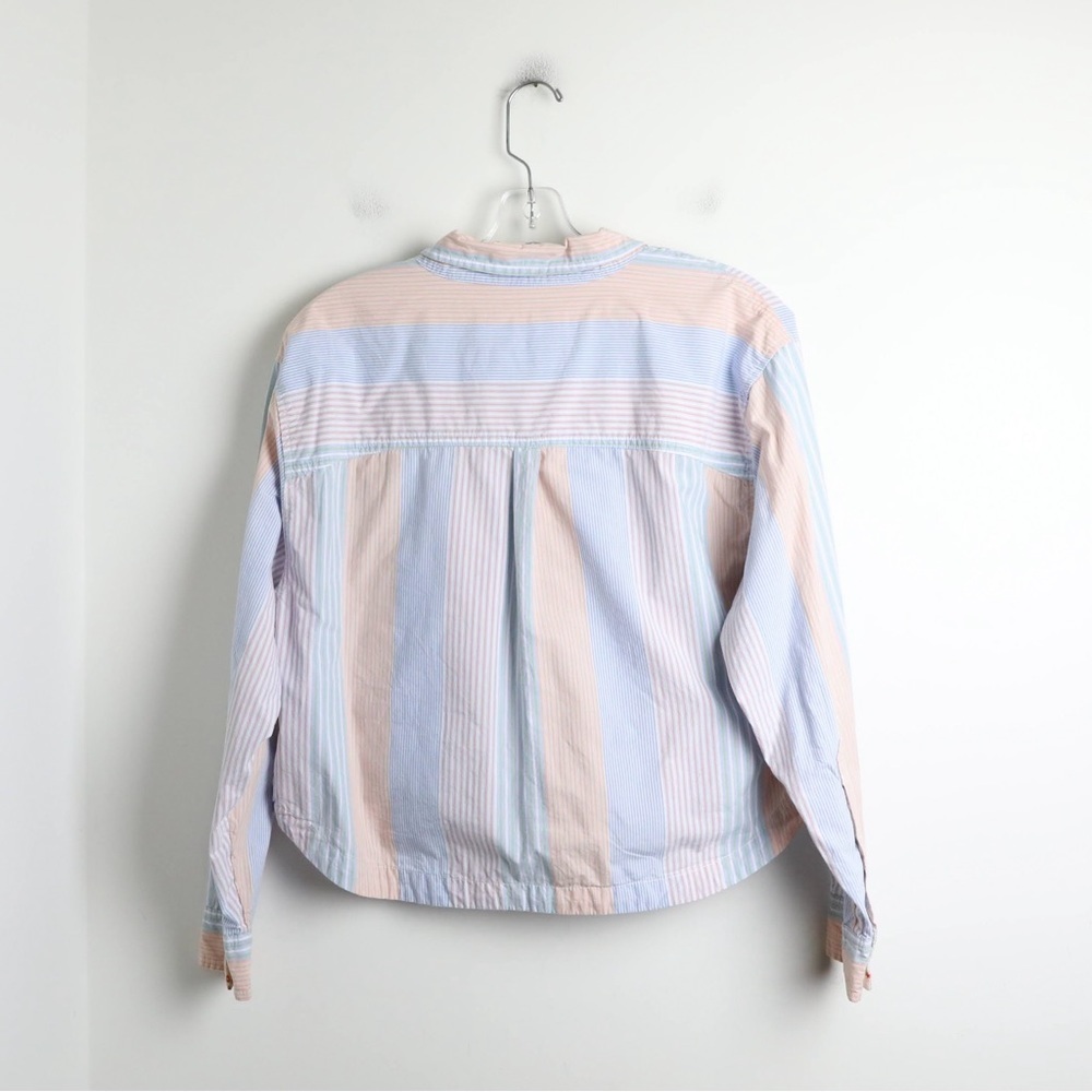 American Eagle AEO Cropped Button-Up Shirt striped pinstripe blue pink short M - Picture 4 of 9